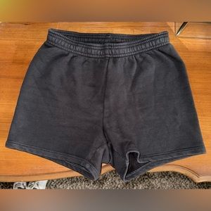 NWT SKIMS Outdoor Shorts